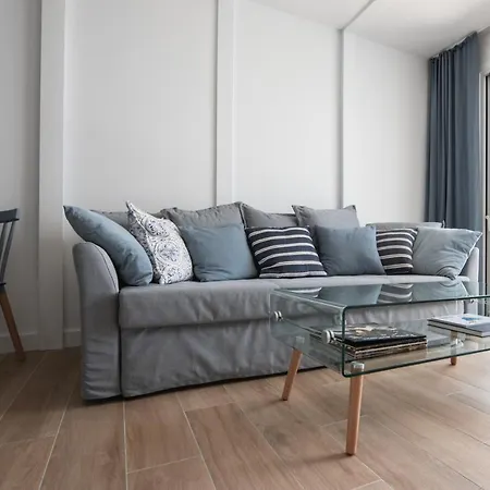 With Private Jacuzzi And Terrace In Los Christianos Apartman Los Cristianos