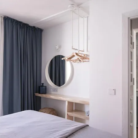 With Private Jacuzzi And Terrace In Los Christianos Appartement *